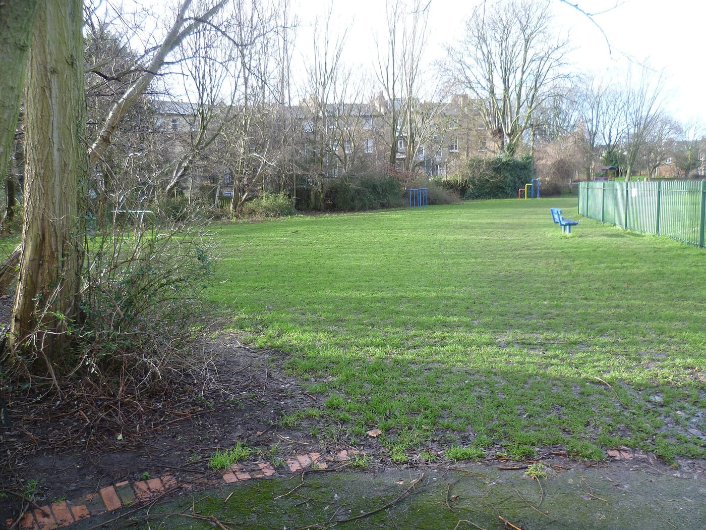 Wray Crescent Open Space — Wray Crescent Open Space