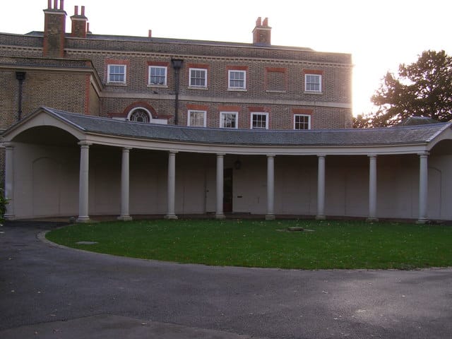 Valentines Mansion & Gardens — Valentines Mansion
